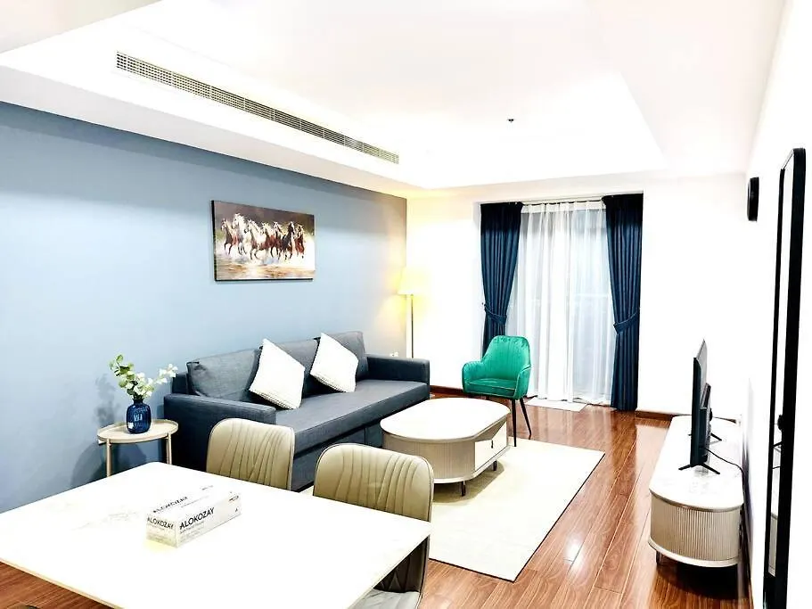 Opp Beach And Club, Next To Marina Walk, Luxury Stay Dubai 0*,  United Arab Emirates