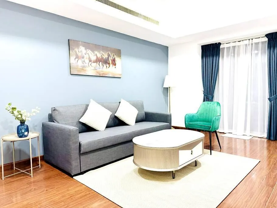 Opp Beach And Club, Next To Marina Walk, Luxury Stay Dubai Apartment