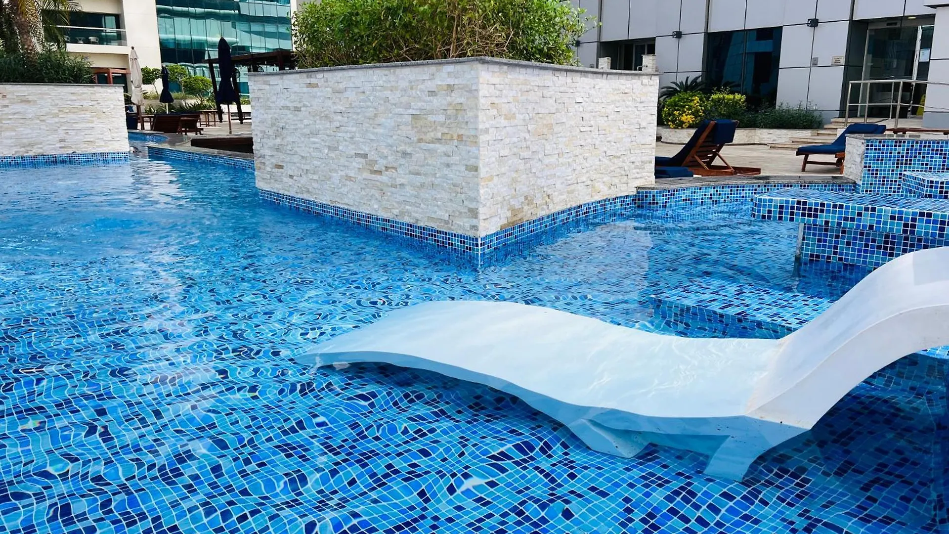 Opp Beach And Club, Next To Marina Walk, Luxury Stay Dubai United Arab Emirates