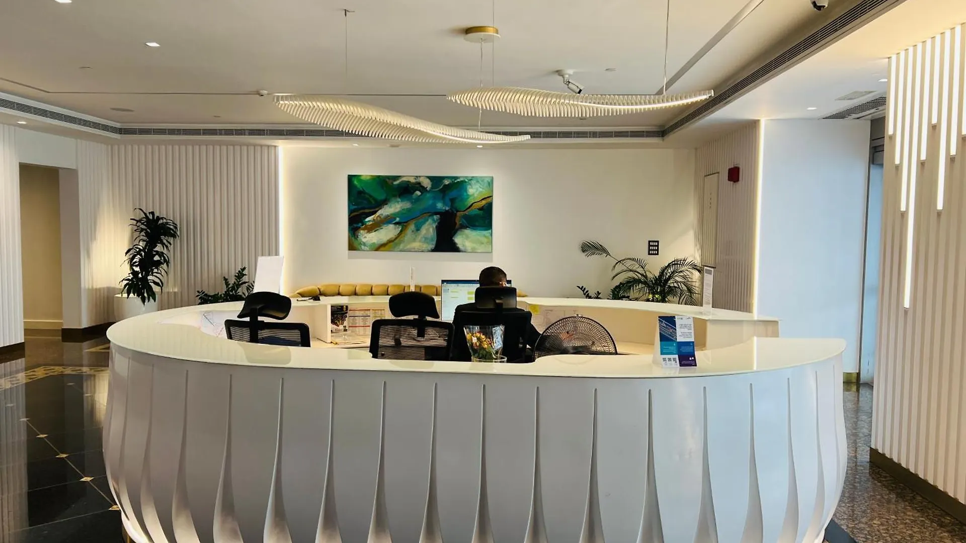 Opp Beach And Club, Next To Marina Walk, Luxury Stay Dubai